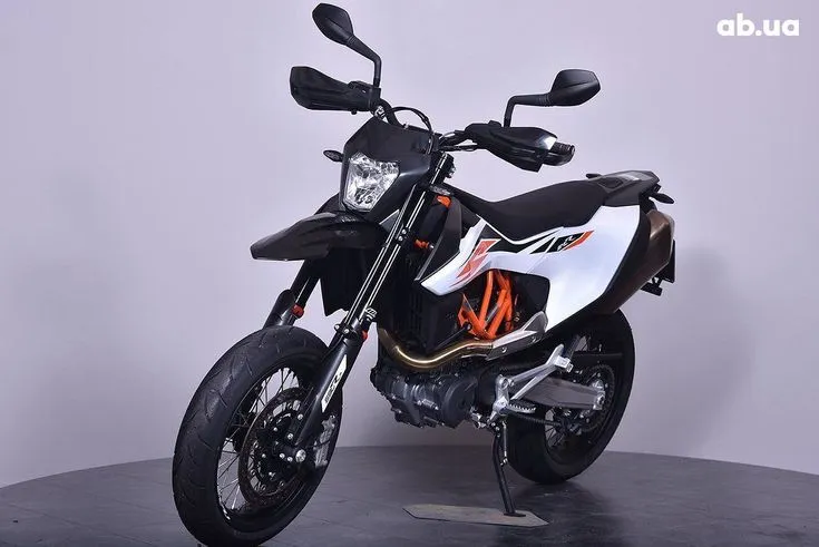 KTM 690 Image 1